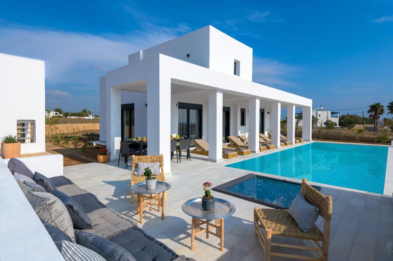 Seawater Villa Lakhania Bagian luar foto
