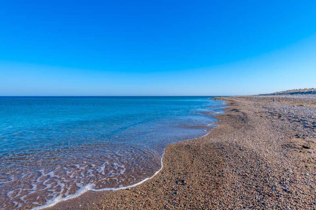 Seawater Villa Lakhania Bagian luar foto