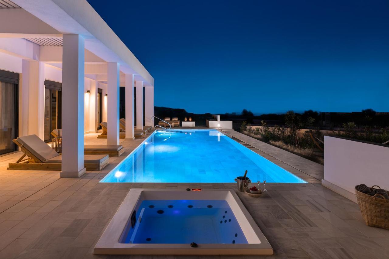 Seawater Villa Lakhania Bagian luar foto